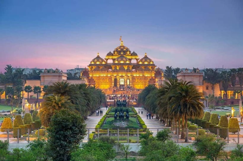 From Delhi: Akshardham Exhibition and Sahaj Anand Water Show - Akshardham Darshan with a Live Guide: Seeing the temple the right way