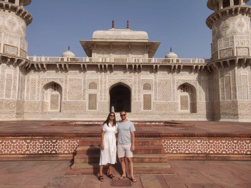 From Delhi: All-Inclusive Taj Mahal Tour by Gatimaan Express - Taj Mahal: Skip-Line Entry Plus a Guide You Can Actually Use