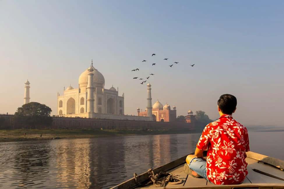 From Delhi Exclusive Taj Mahal Private Tour with Luxury Car - Price and value: is this Delhi Taj Mahal tour a smart deal?