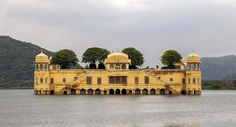 From Delhi: Jaipur Private Tour with Guide & Hotel Pickup - Price and what you’re really buying at around $33
