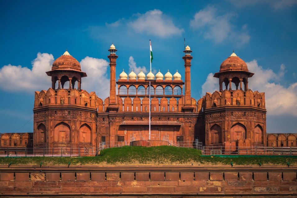 From Delhi: Old & New Delhi Layover Half or Full-Day Tour - Seeing the Red Fort from the outside (and still feeling the weight)