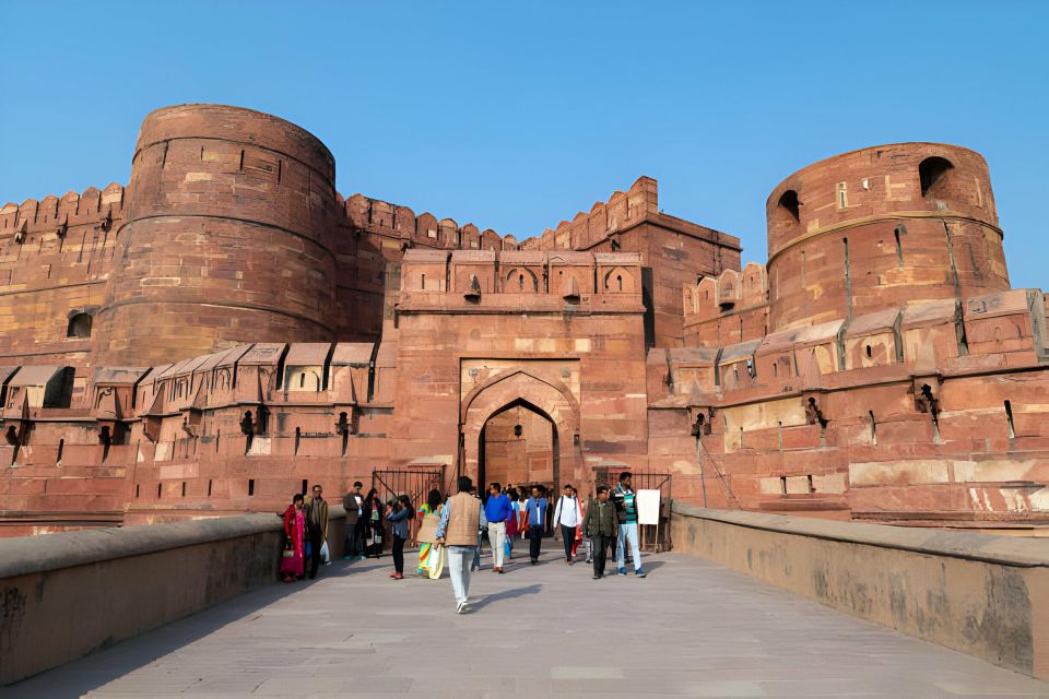 From Delhi: One Day Trip To Taj Mahal, Agra Fort & Baby Taj - Languages, private guide time, and why it matters