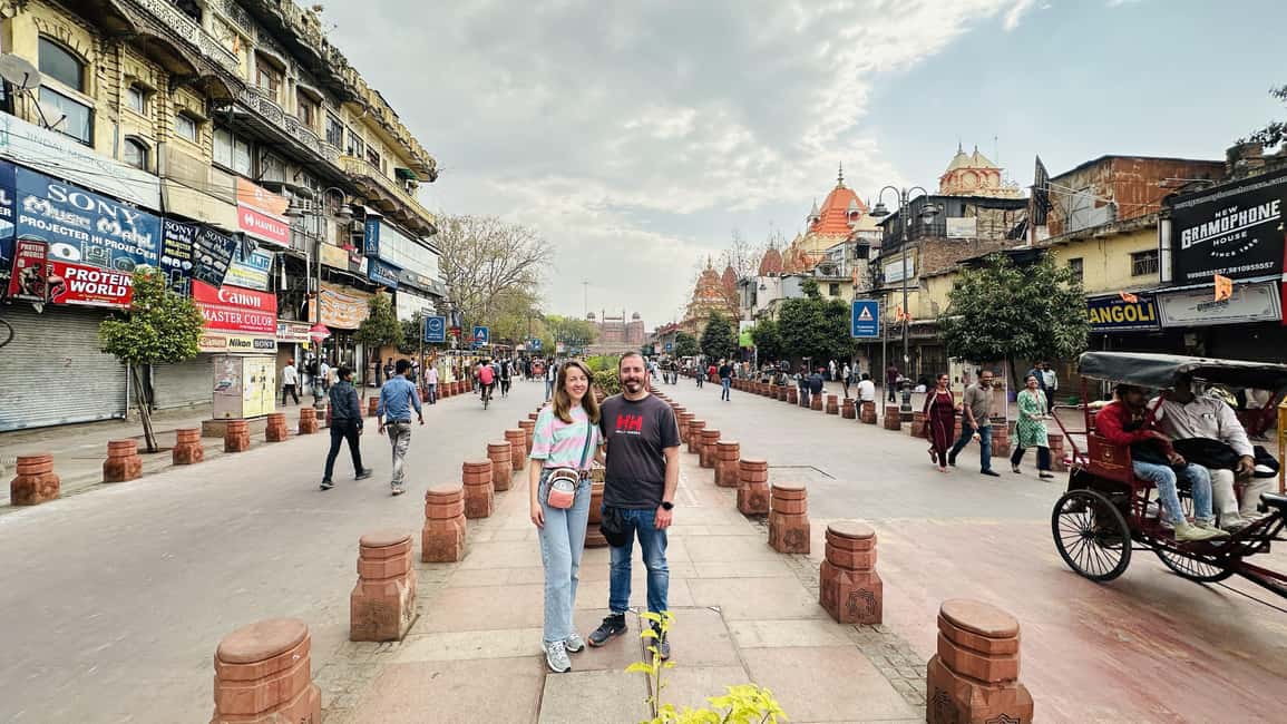 From Delhi: Private 3-Day Golden Triangle Luxury Tour - Guides, drivers, and how the tour feels in real life