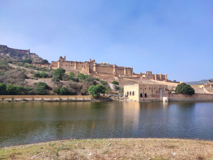 From Delhi: Private Jaipur & Amber Fort Guided Tour by Car - Amber Fort: Rajput Architecture With Real Scale