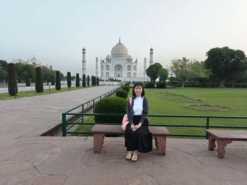 From Delhi: Private Layover Taj Mahal Day Tour By Car - Agra Fort Guided Visit: Sturdy Walls, Clear Explanations, and Short Time