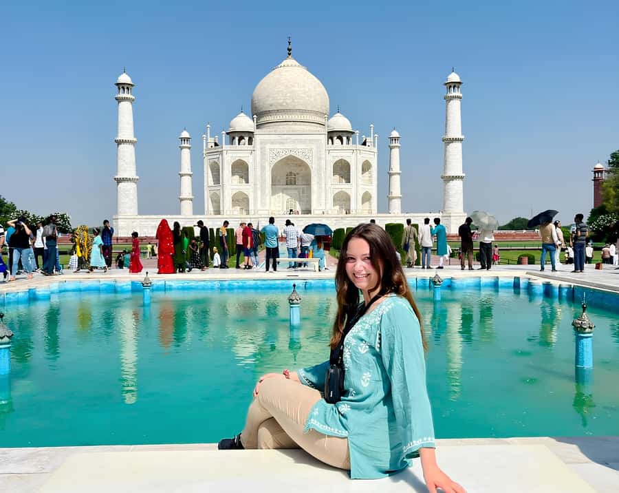 From Delhi: Private Taj Mahal Day Tour with Fast-Track Entry - Booking a Delhi to Agra Private Tour: What Makes It Worth It