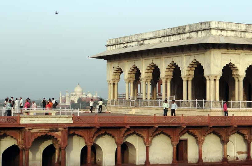 From Delhi: Taj Mahal & Mathura, Vrindavan Private Day Trip - Pickup and the AC Ride: What Makes the Day Feel Manageable