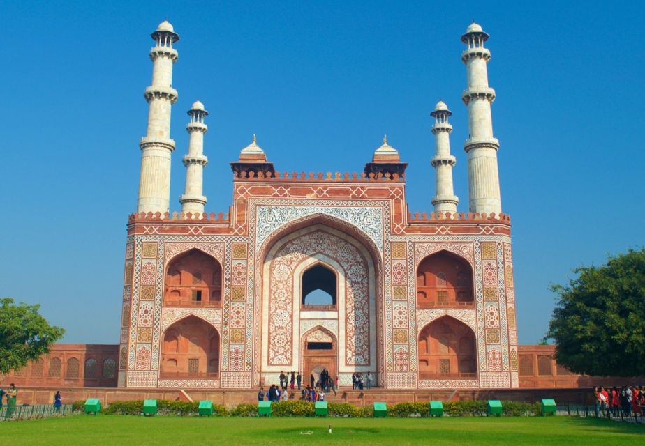 From Delhi:Overnight Taj Mahal Tour by Car with 5-Star Hotel - Key points before you go