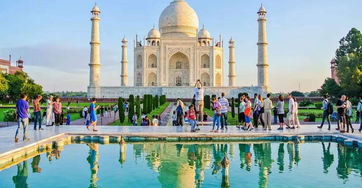 From Delhi:Overnight Taj Mahal Tour by Car with 5-Star Hotel - Day 2: sunrise Taj Mahal, then Fatehpur Sikri’s red-stone ghost city