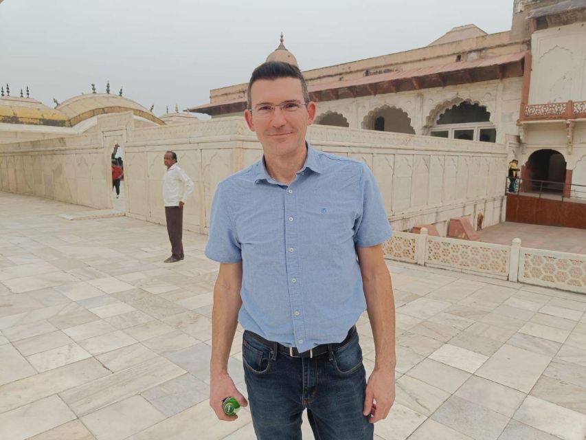 From Jaipur: Taj Mahal & Agra Private Guided Day Tour - Skip the Lines at the Taj Mahal: Timing and Expectations