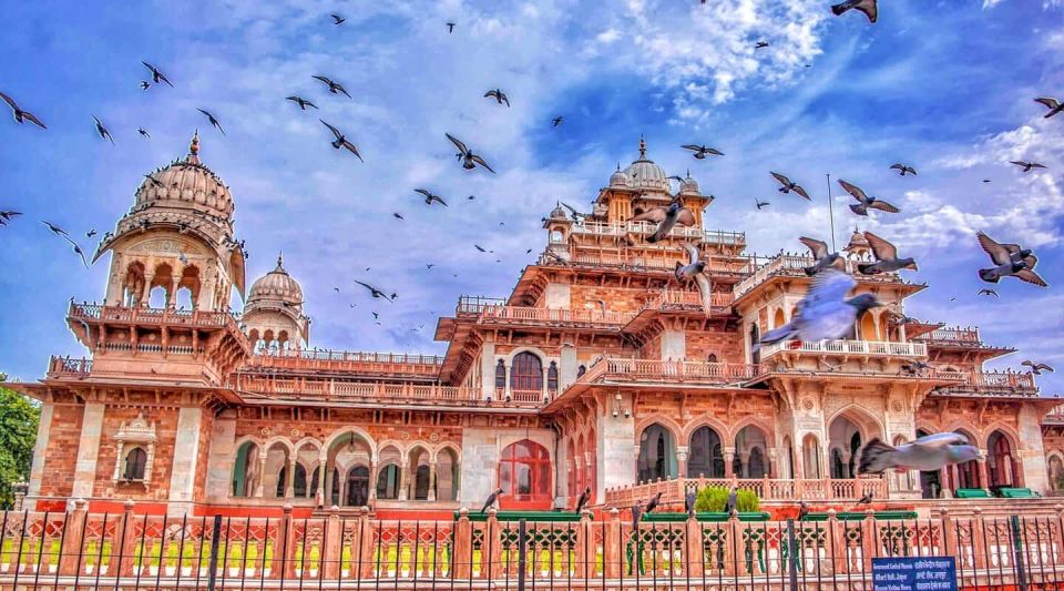 From New Delhi: Jaipur Tour by Fast Train or by Private Car - Galta Ji Temple Optional: Monkey Temple Energy Check