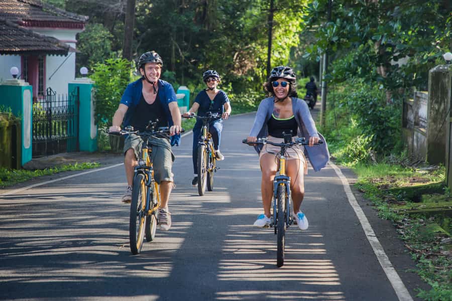 Goa: Old Goa and Divar Island E-Bike Tour with Snacks - Old Goa’s Portuguese-Era Churches and Gateways