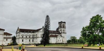 Goa: Private Full-Day Sightseeing Highlights Tour - Old Goa churches: where the architecture does the talking