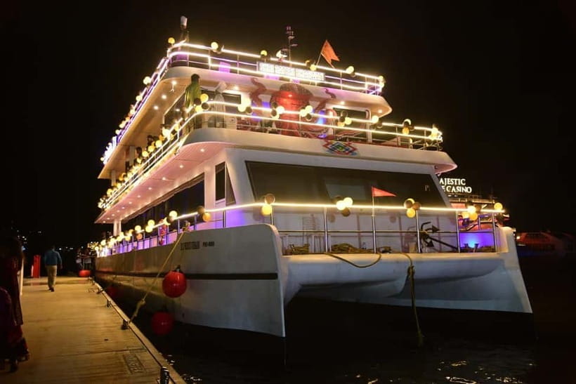 Goa: Triple Deck Family Dinner Cruise and Performances - A Mandovi River dinner cruise with Bollywood energy and Goan culture