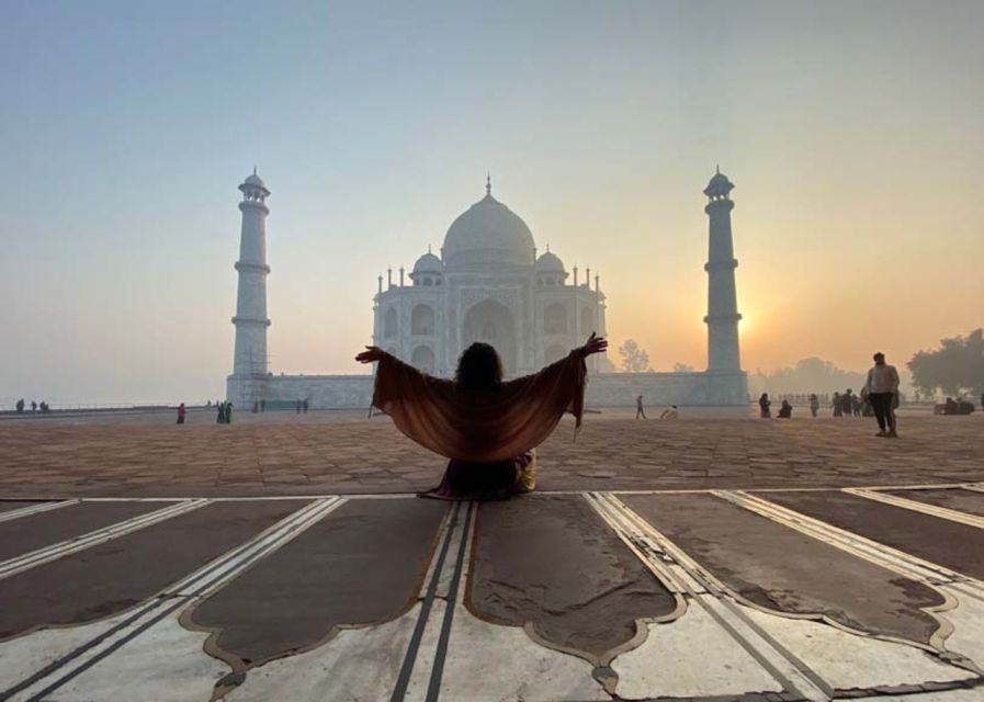 Guided Sunset Tour Of Taj Mahal with Skip-The-Line Entry - Price and value: what $4.39 likely means for your budget