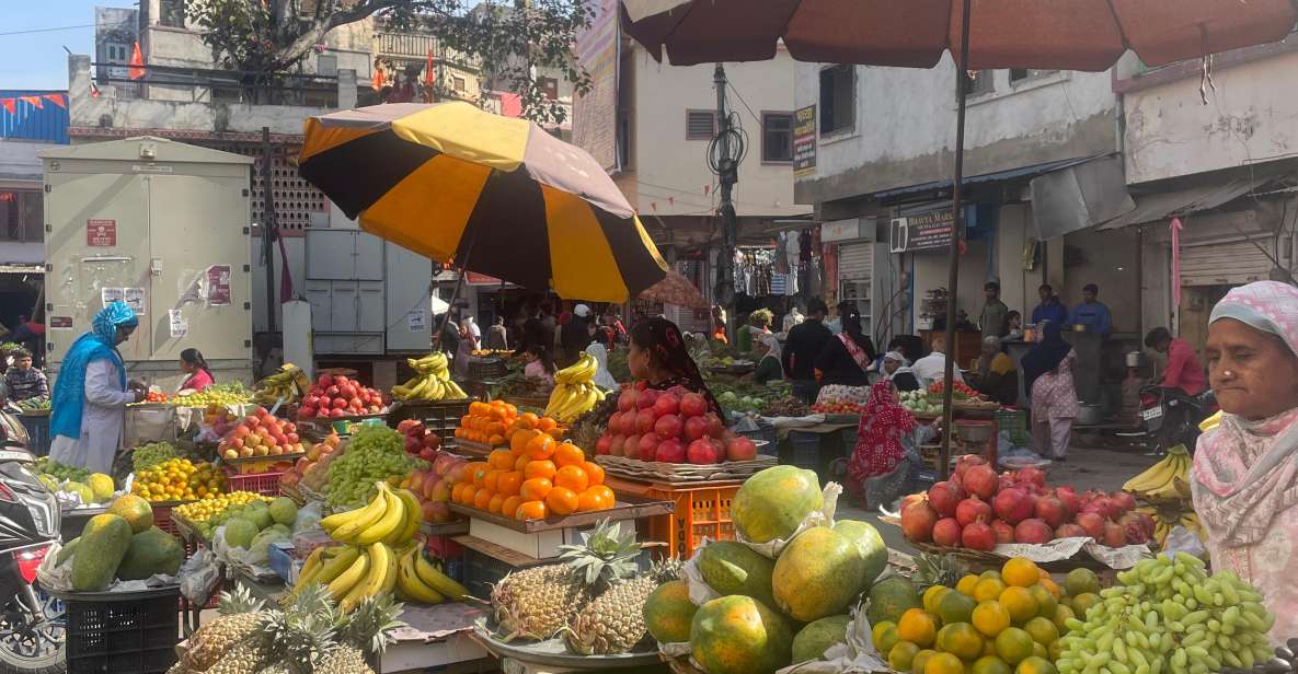 Heritage Walk, Local Markets & Food Tasting - Non Touristy - Markets that smell like the city: fruits, spices, and grains