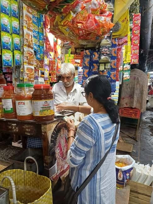 Indian Cooking & Market Tour in Pondicherry with Manisha Ray - The short rickshaw ride: a quick shift from street food world to home cooking
