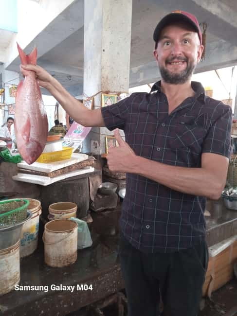 Indian Cooking & Market Tour in Pondicherry with Manisha Ray - Cooking 3–4 Pondicherry dishes from scratch (and eating them right away)