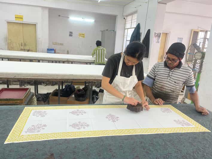 Jaipur: Block Printing Workshop and Hands-on Experience - Your hands on the blocks: what the stamping actually feels like