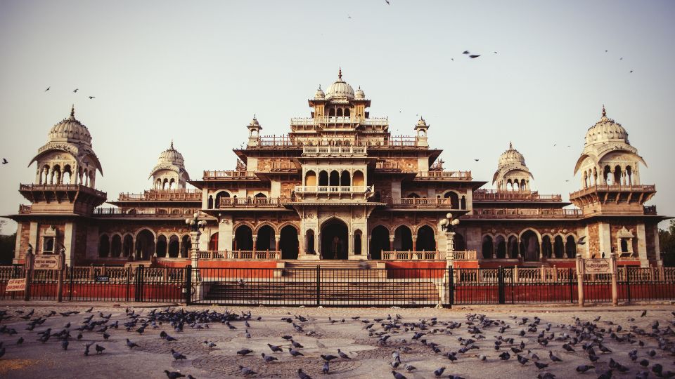 Jaipur City Tour: City Palace, Jantar, Hawa & Jal Mahal - Jal Mahal on Man Sagar Lake: The Water Palace Look Without Going Inside