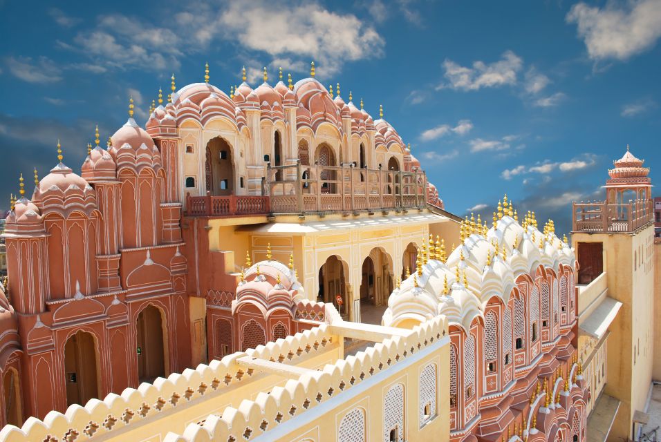 Jaipur City Tour: City Palace, Jantar, Hawa & Jal Mahal - Lunch Break: A Multi-Cuisine Stop That Keeps Your Day Flexible
