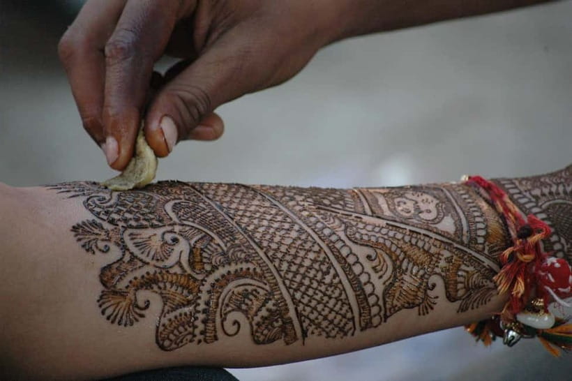 Jaipur: Cultural Tour with Artisan Craft Experiences - Henna in Rajasthan Style: Detailed Designs on Your Hands