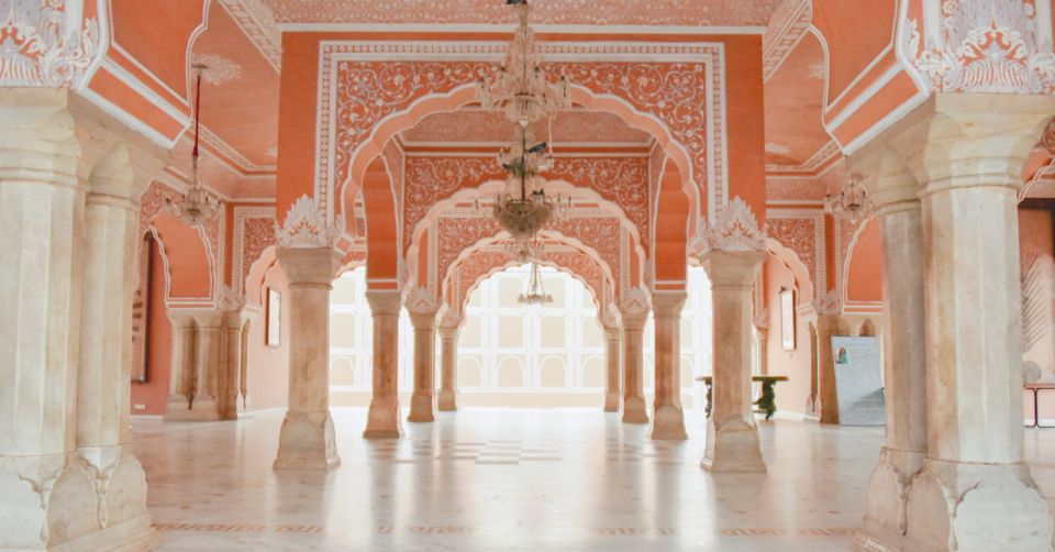 Jaipur: Full-Day Private City Tour by Car with Guide - Should you book this Jaipur private tour?