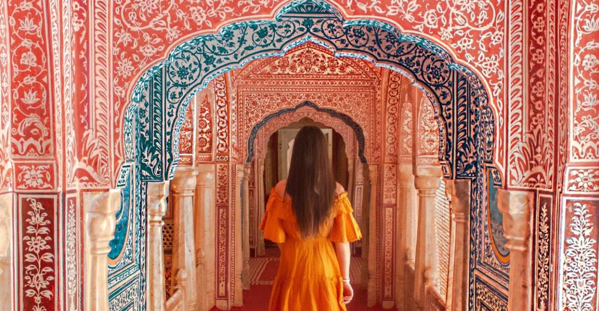 Jaipur: Full-Day Private City Tour by Car with Guide - Jantar Mantar UNESCO: giant instruments with a guide’s map