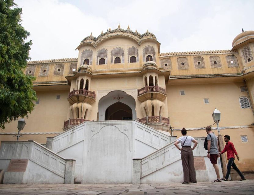 Jaipur: Full Day Sightseeing Tour By Car & Local Tour Guide - Amber Fort: royal architecture with a clear story