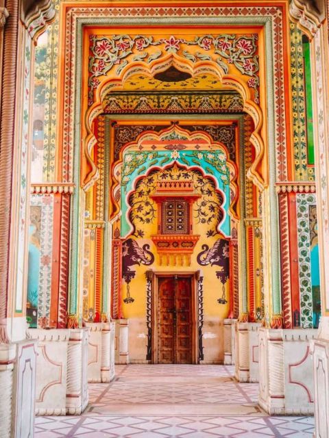 Jaipur: Instagram Tour of The Top Photography Spots - Albert Hall Museum and Ram Niwas Garden: Indo-Saracenic Backdrops