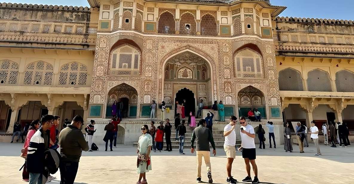 Jaipur Private City Tour with Hotel Pick-Up & Drop 4 - 8 Hrs - Panna Meena ka Kund: The Stepwell That Actually Feels Different