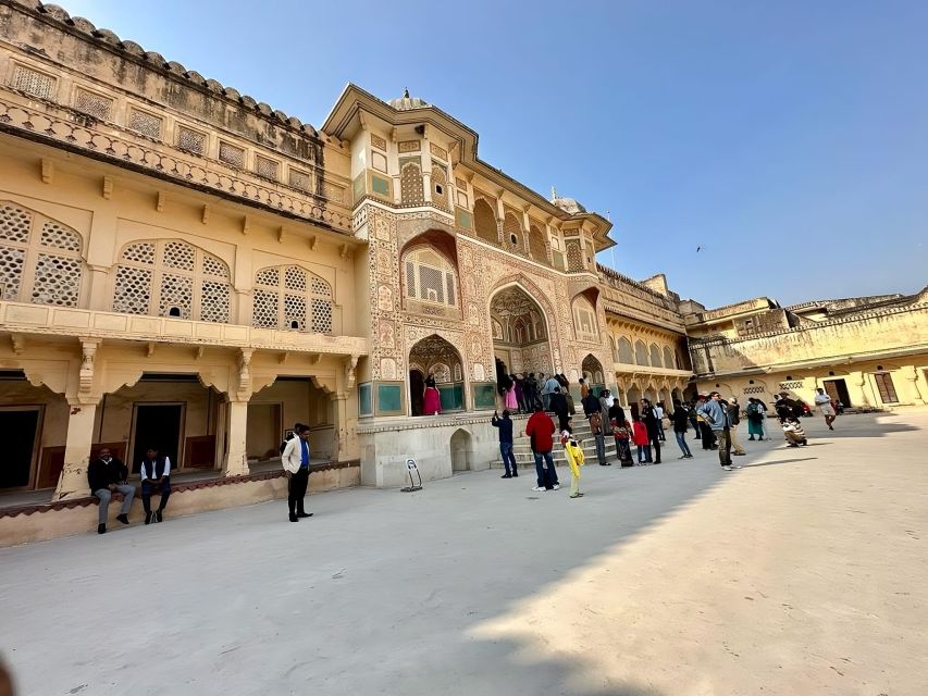 Jaipur Private City Tour with Hotel Pick-Up & Drop 4 - 8 Hrs - Hawa Mahal: Photo Stop Plus a Guide Explanation