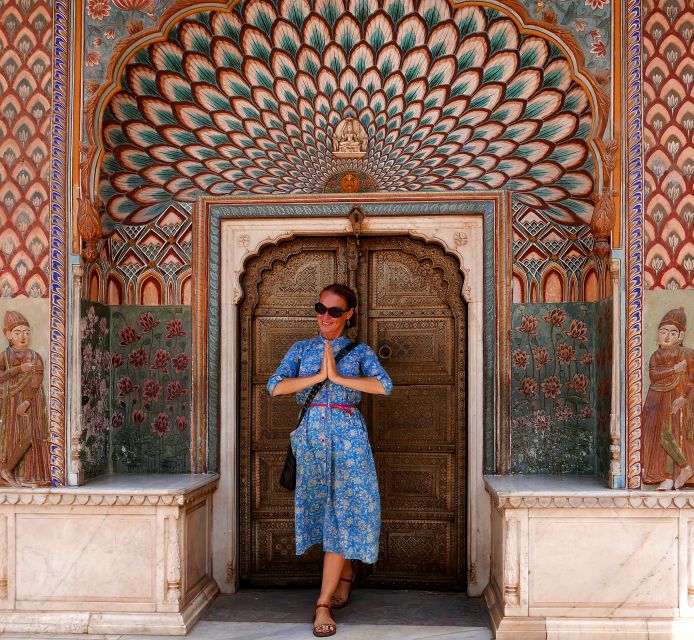 Jaipur: Private Full Day City Sightseeing Tour with Guide - Lunch, shopping time, and what you’re paying for