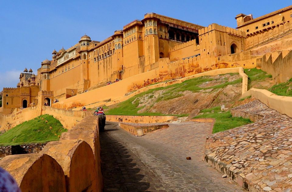 Jaipur: Private Full-Day City Tour by Tuk-Tuk or Car - Jantar Mantar: seeing astronomy instruments with explanations