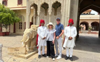 Jaipur: Private Full-Day Guided City Tour - Hawa Mahal: the lattice front that looks better in person