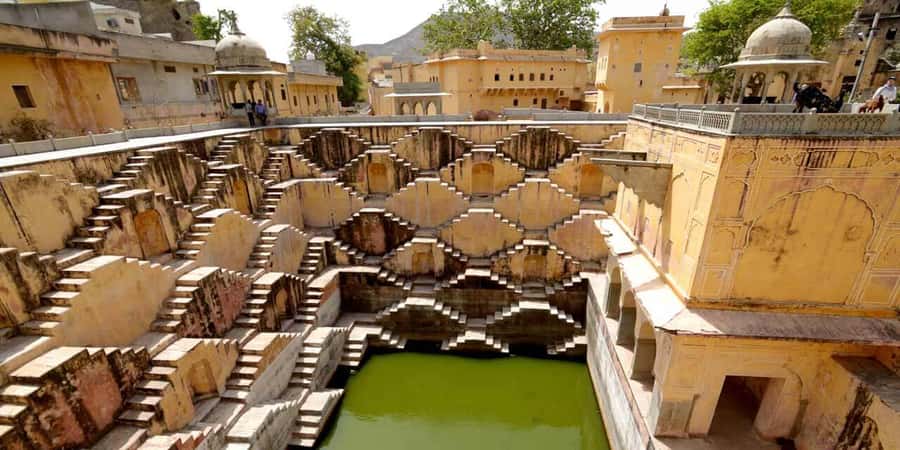 Jaipur: Private Full-Day Sightseeing Tour by Tuk-Tuk - Panna Meena Ka Kund stepwell near Amber Fort: symmetry and quiet