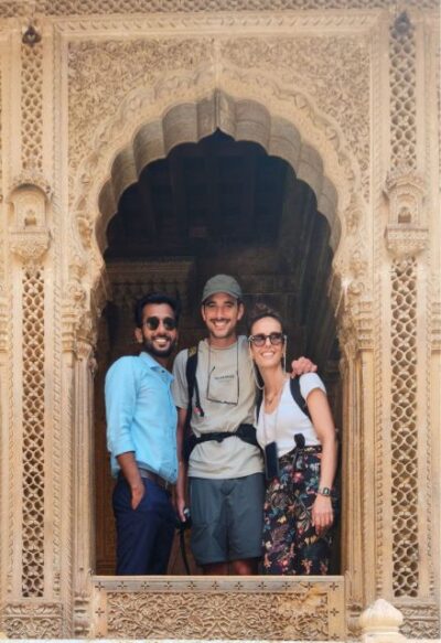Jaisalmer Heritage Walking Tour With Professional Guide - Meeting by the Golden Fort: a fort that still breathes
