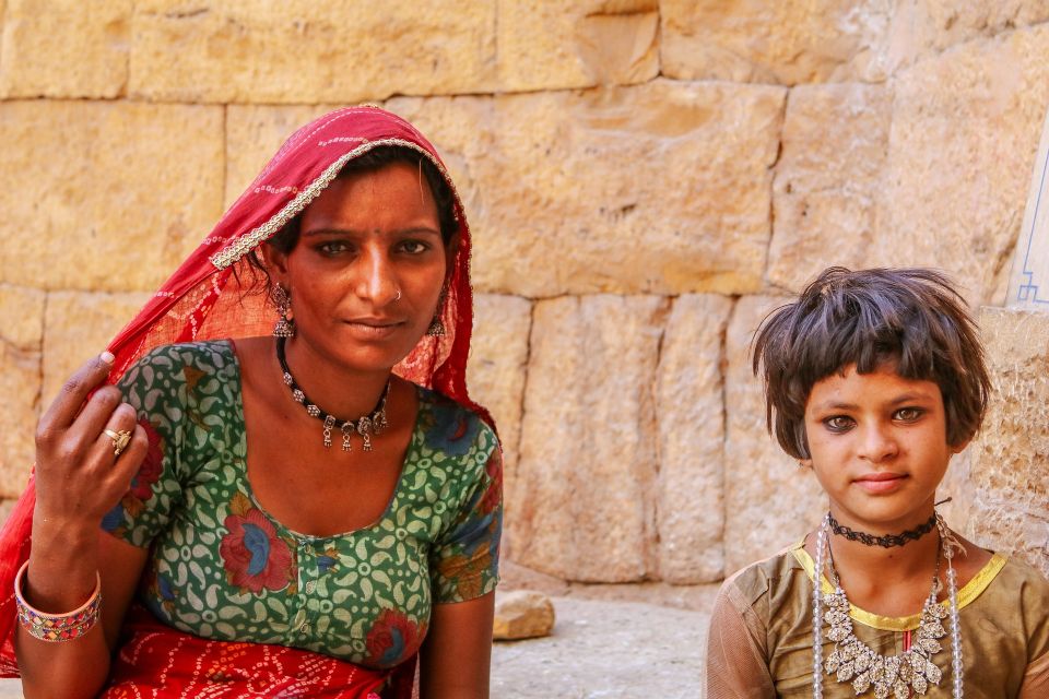 Jaisalmer Heritage Walking Tour With Professional Guide - Gadisar Lake: the old water source and a film-famous backdrop
