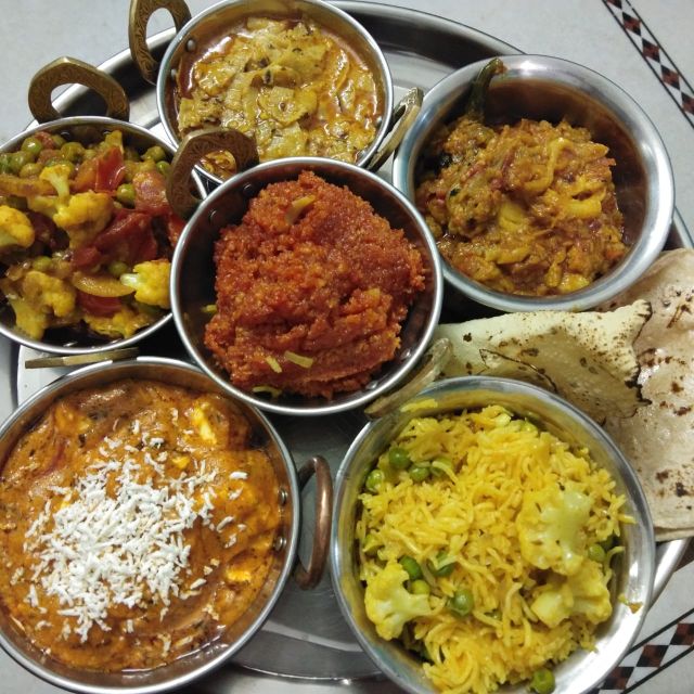 Jodhpur 9 Dishes Cooking Class Experience pickup and drop - Why This Jodhpur 9-Dish Class Feels Personal