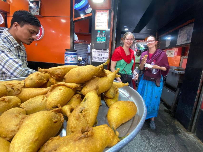 jodhpur: street food tour with over 8 food tastings - Kachori, mirchi bada, and other street snacks that shape the menu
