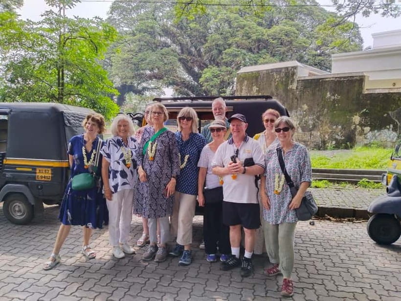 Kochi: Private Tuk-Tuk City Tour with Hotel Pickup - Jewish Town and Paradesi Synagogue: A Cultural Counterpoint
