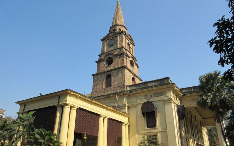 Kolkata: Guided Heritage Walking Tour - St John’s Church and the Last Supper painting (with a Sunday switch)