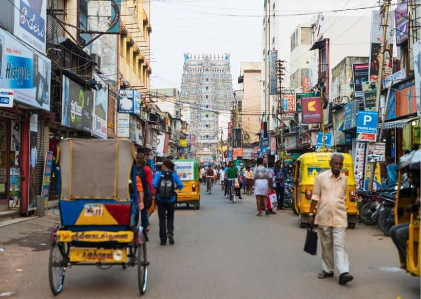 Madurai: Heritage & Cultural Trails Guided Walking Tour - Markets, Shops, and Street Noise: Learning Madurai’s Daily Rhythm