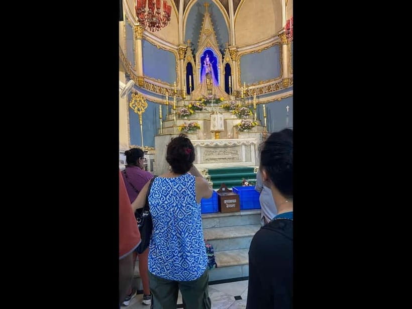 Mumbai: 2-Hour Guided Bandra Walking Tour - Should you book this Bandra walking tour?