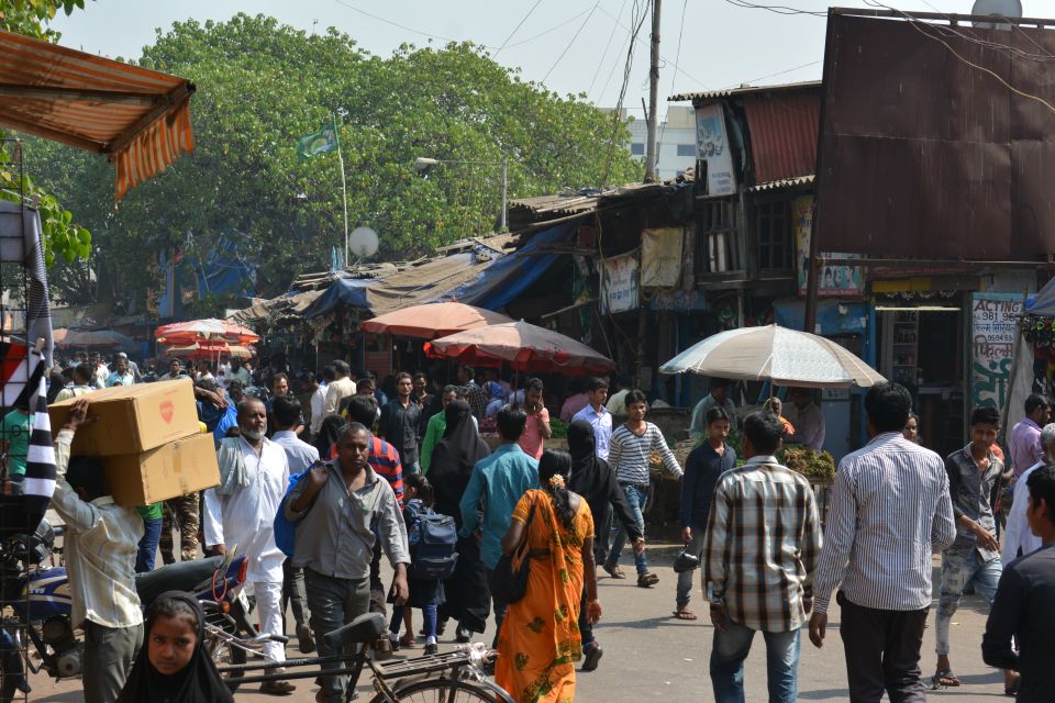 Mumbai: Dharavi Slum Tour with Dhobi Ghat (Open-Air Laundry) - Key things that make this tour worth your time