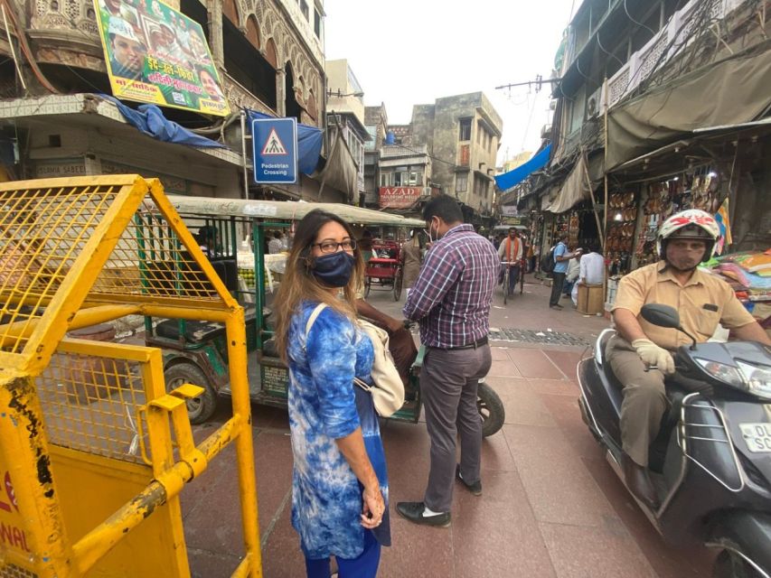 Old Delhi: Private Tour of Chandni Chowk, Tuk Tuk & Food - Red Fort: Choose the Level of Entry
