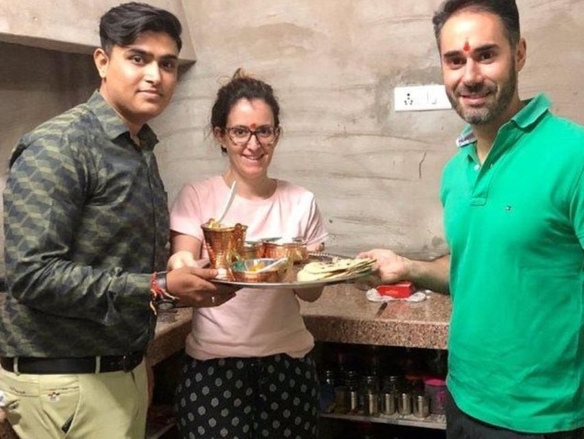 Private Cooking Class in Jodhpur With Pick Up & Drop Off - Pick-Up, Meeting Point, and the Clock Tower Trick