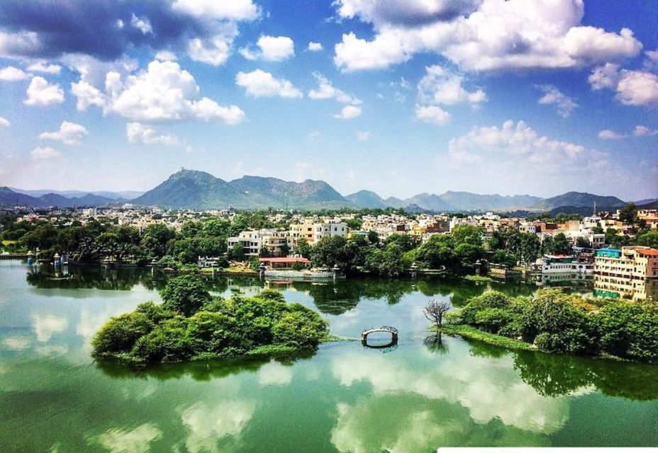 Udaipur: City Palace Museum Tour and Lake Pichola Boat Tour - What to do before you go (quick prep that helps)